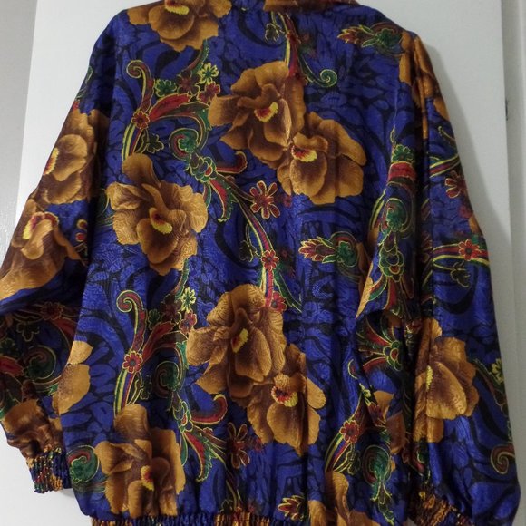 VTG Women's Blouse, partial button down XL - Picture 2 of 7